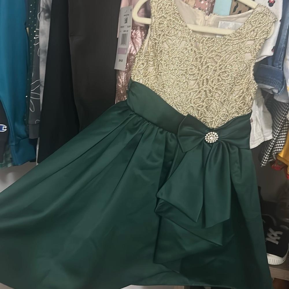 Kids dress size 5